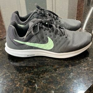 Nike downshifter 7 women’s running shoes